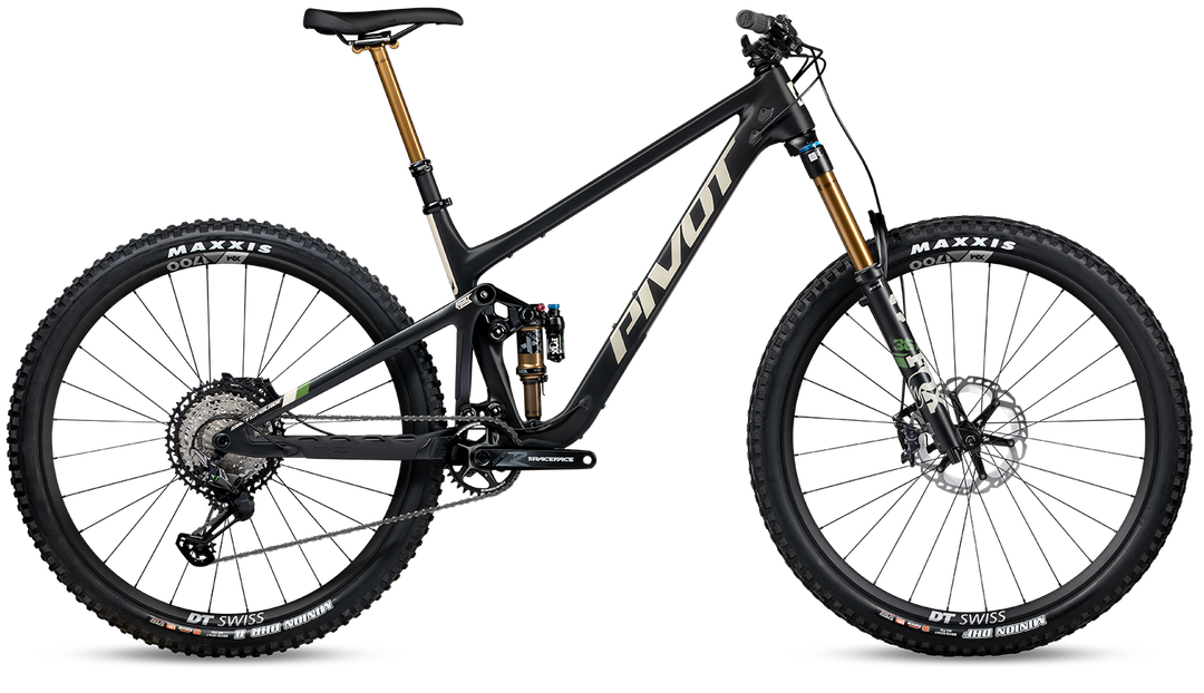 2024 Pivot Switchblade