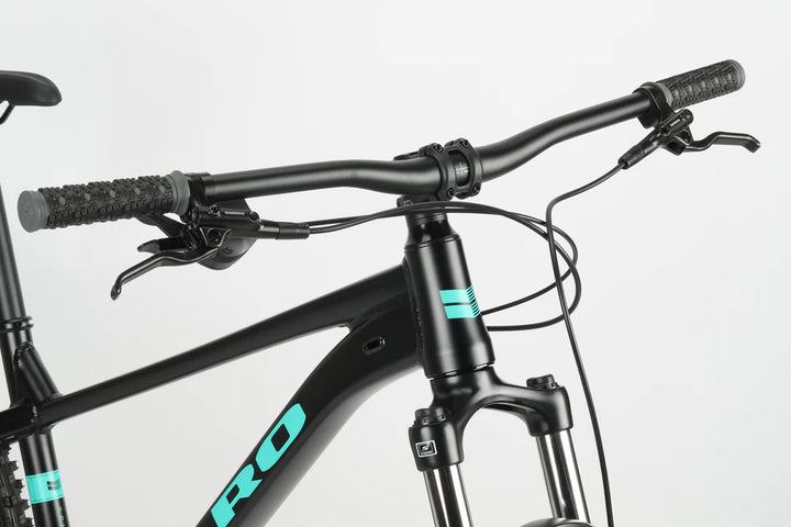 2025 Haro Double Peak 3 Hardtail Mountain Bike