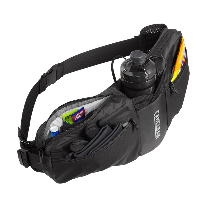 Camelbak Podium Flow 4 Hydration belt with 620ml dirt series bottle