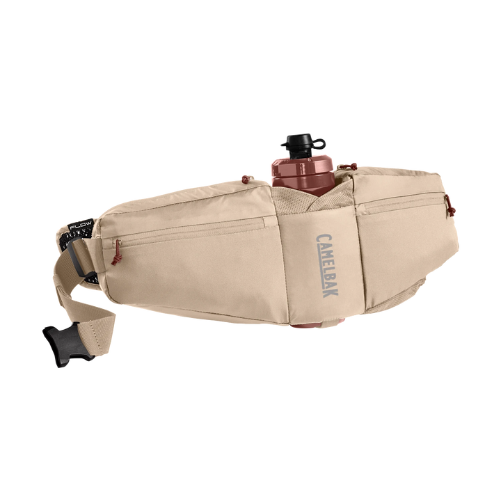Camelbak Podium Flow 4 Hydration belt with 620ml dirt series bottle