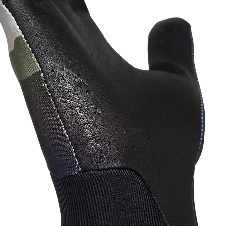 Fox Flexair Greg Minnaar Gloves Special Edition