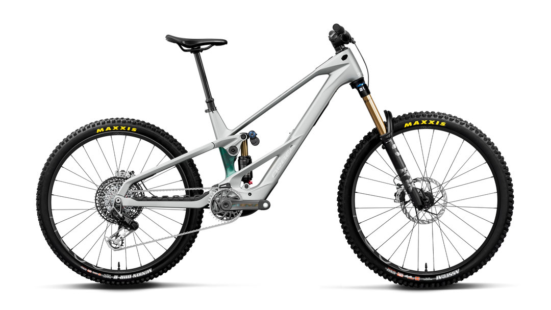 2027 Orbea Wild LT M-LTD RS Mullet EMTB Smooth Silver (Matt) - Escape Green C. View (Gloss)