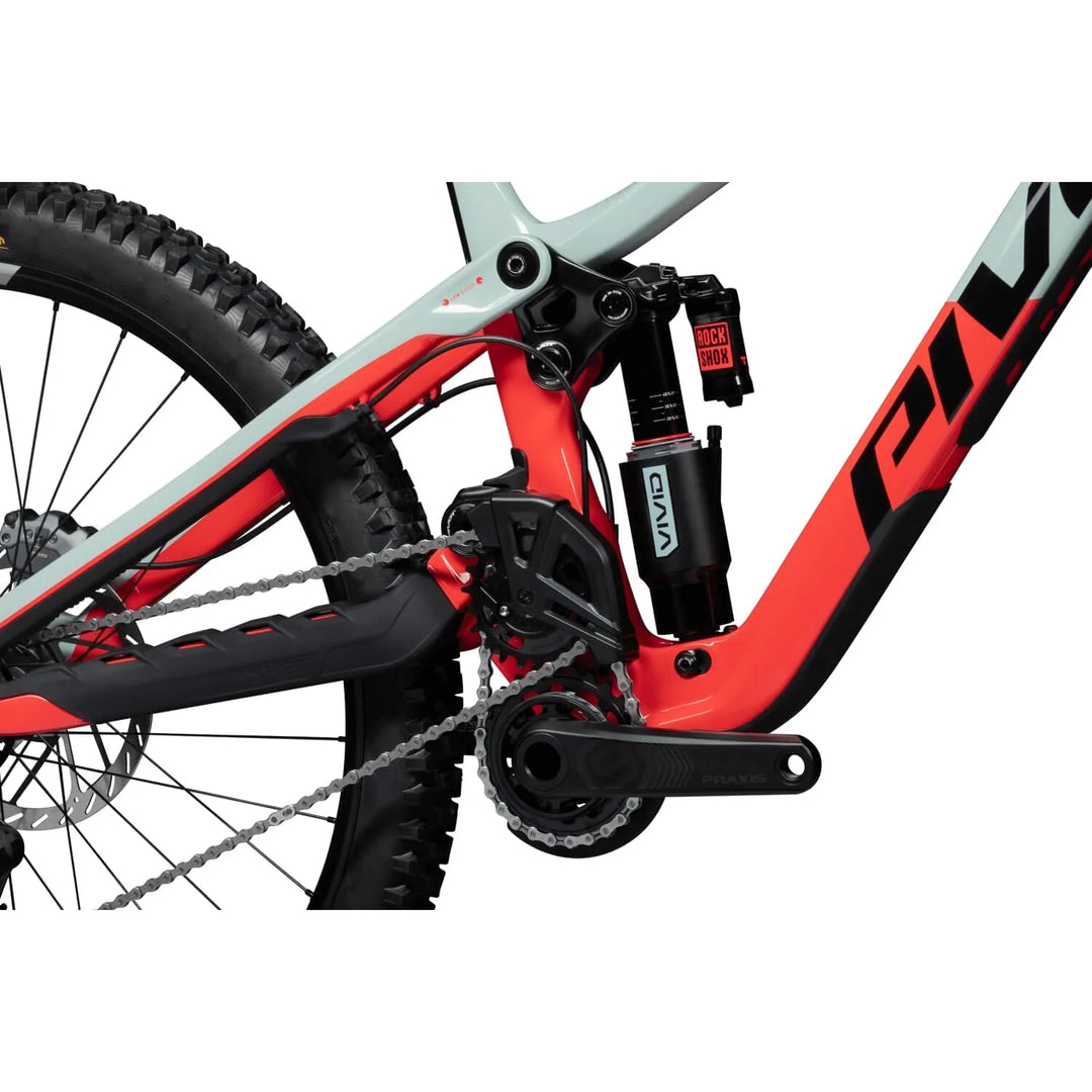 2025 Pivot Cycles Phoenix Ride GX Downhill Bike