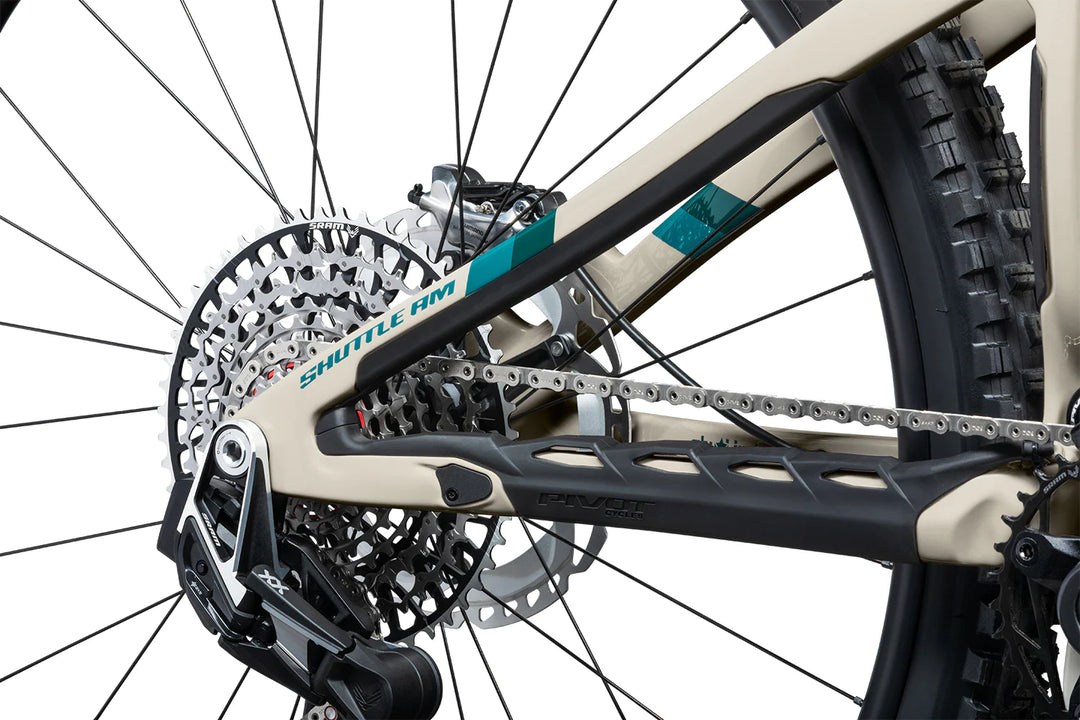 2024 Pivot Shuttle AM