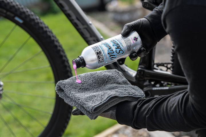Muc-Off Premium Microfibre Polishing Cloth