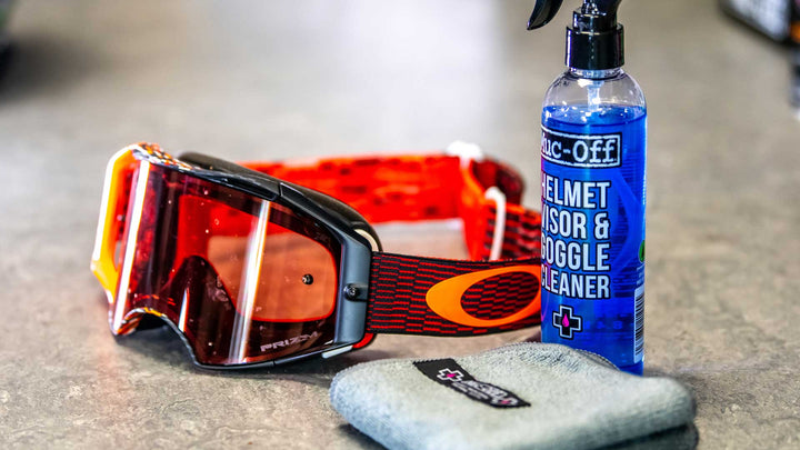 Muc-Off Visor, Lens &amp; Goggle Cleaner 250ml
