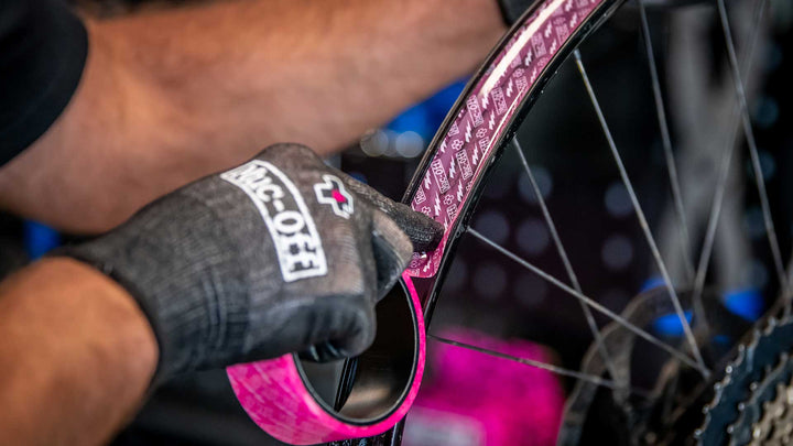 Muc-Off Tubeless Kit